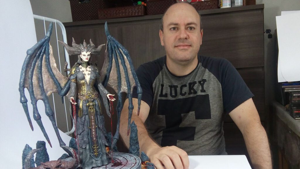 Escultura Lilith Diablo Tiago Boito